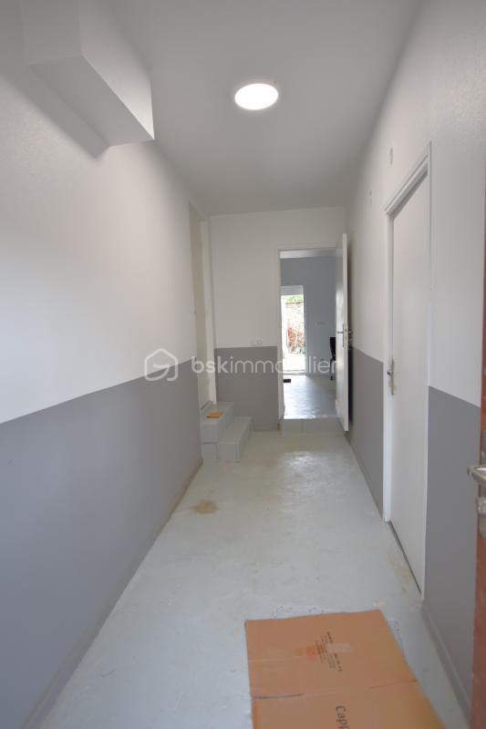 Maison - 210 m² - 8 pièces