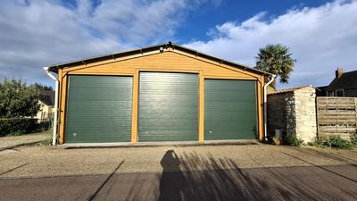 Parking / Garage - 30 m²