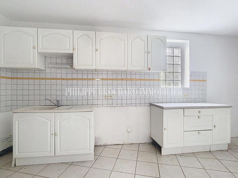 Local d'activités - 104 m²