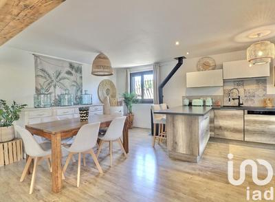 Duplex - 85 m² - 4 pièces