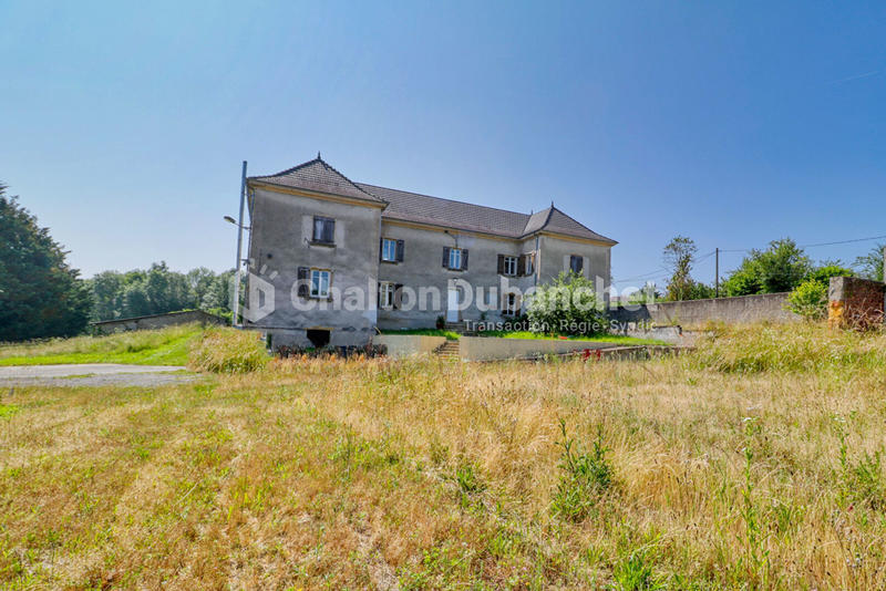 Maison - 500 m² - 12 pièces