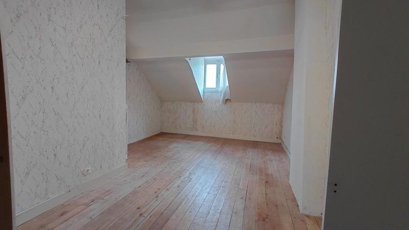 Maison - 106 m² - 6 pièces