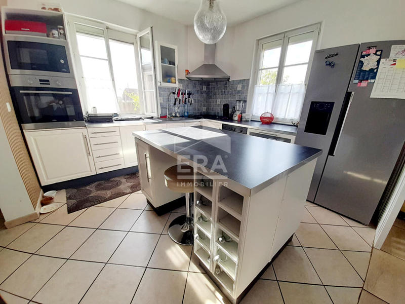 Maison - 107 m² - 5 pièces