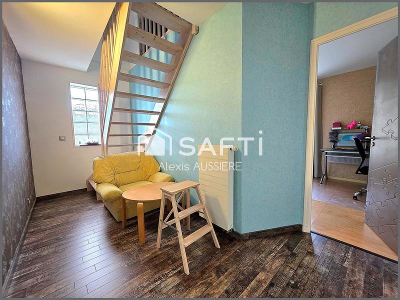 Maison - 214 m² - 6 pièces