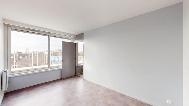 Appartement - 104 m² - 5 pièces