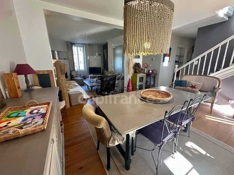 Maison - 155 m² - 6 pièces