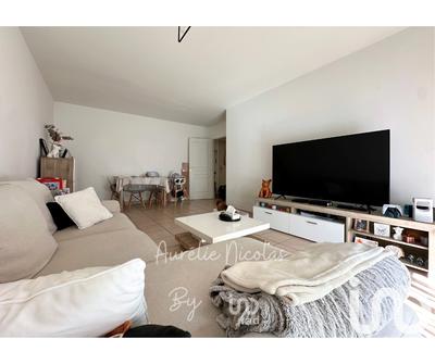 Appartement - 65 m² - 3 pièces