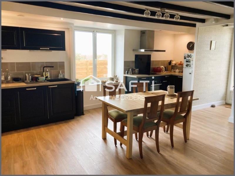 Maison - 180 m² - 6 pièces