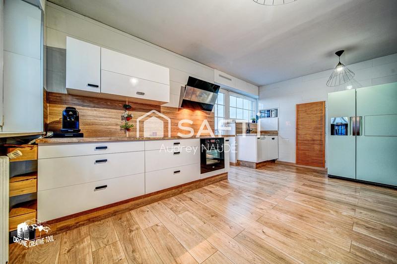 Maison - 144 m² - 6 pièces