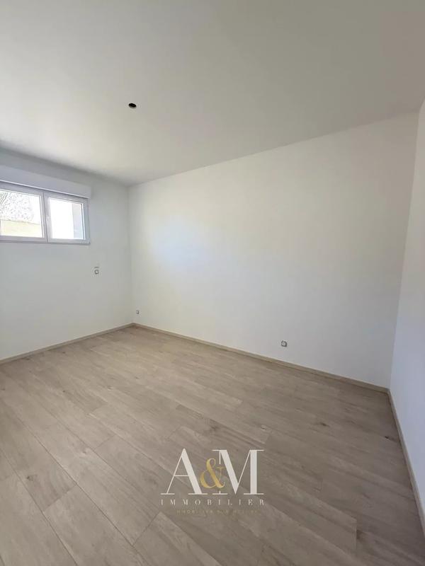Appartement - 98 m² - 3 pièces