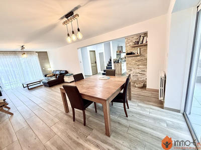 Maison - 121 m² - 5 pièces