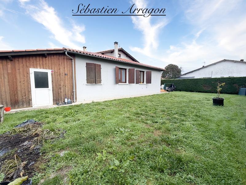 Maison - 110 m² - 6 pièces