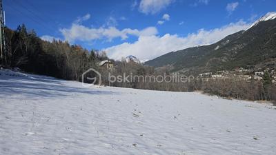 Terrain - 726 m²