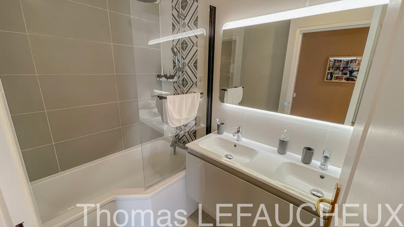 Appartement - 133 m² - 5 pièces