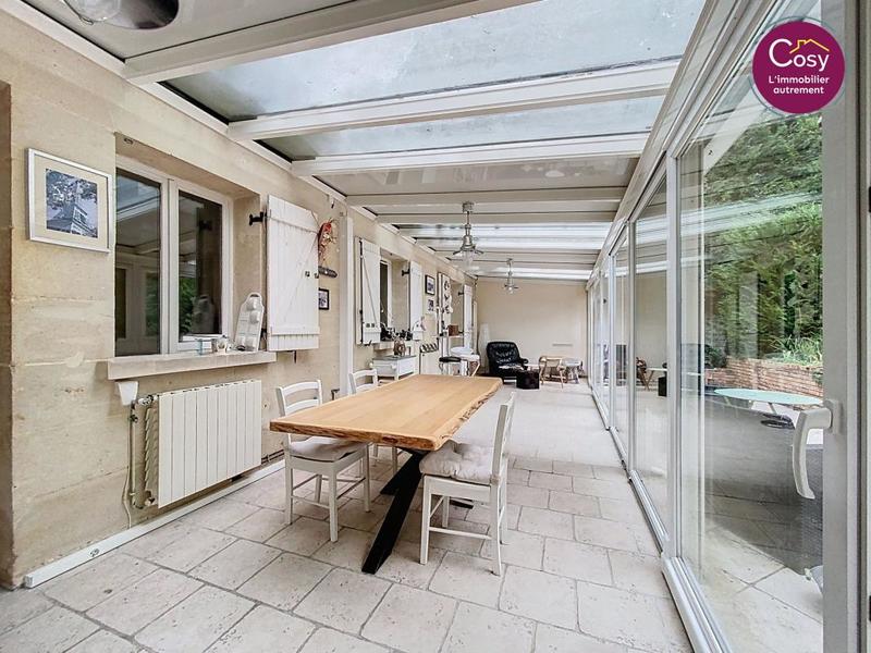 Pavillon - 197 m² - 7 pièces