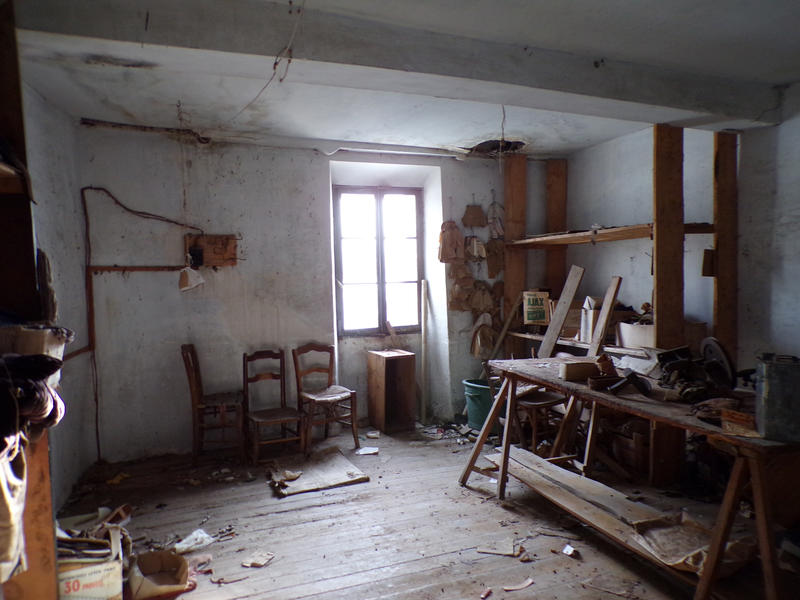 Maison - 325 m² - 11 pièces