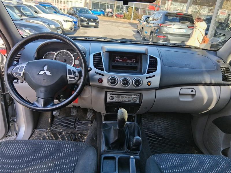 Mitsubishi Pick-up L200 Double Cabine IV 2.5 Td 178 Dble Cab Intense