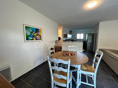 Maison - 89 m² - 5 pièces