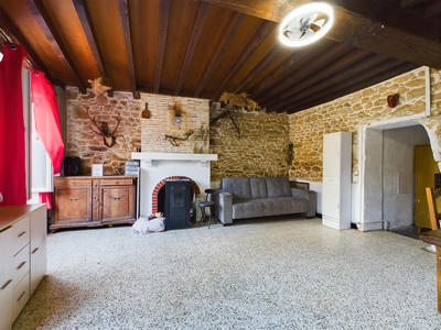 Maison - 94 m² - 4 pièces