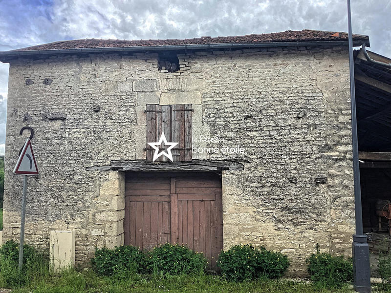 Maison - 230 m² - 8 pièces