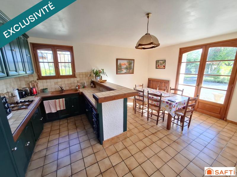 Maison - 185 m² - 6 pièces