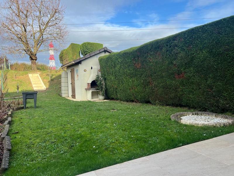 Maison - 105 m² - 6 pièces