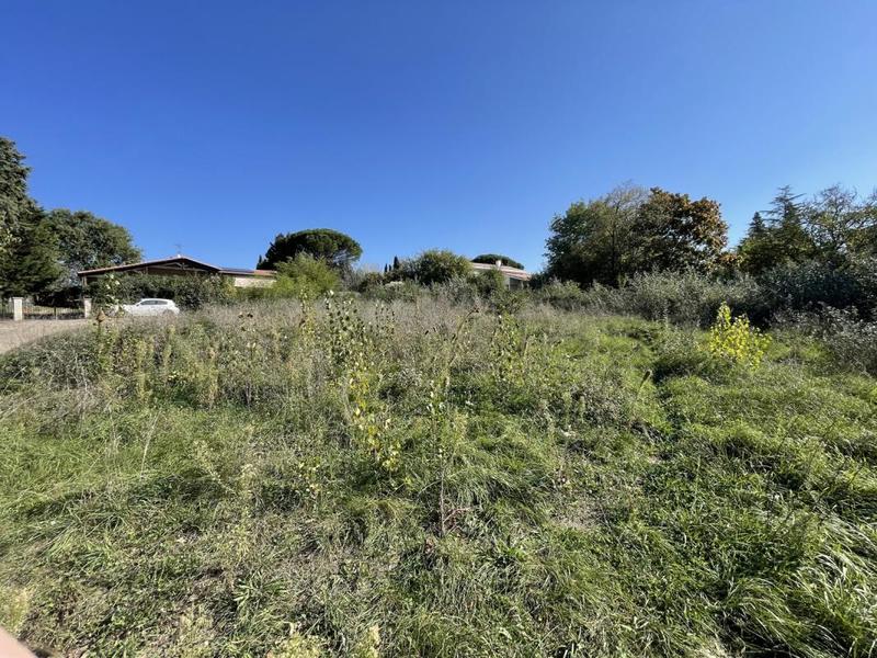 Terrain constructible - 603 m²