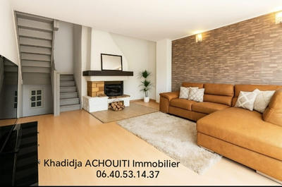 Maison - 95 m² - 5 pièces