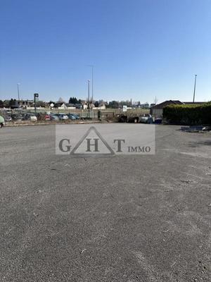 Terrain industriel - 6 737 m²