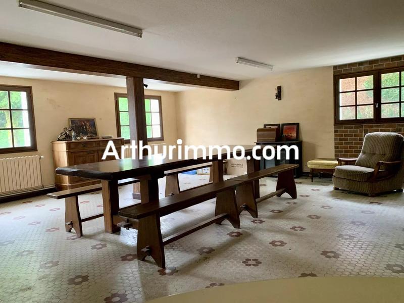 Maison - 195 m² - 9 pièces