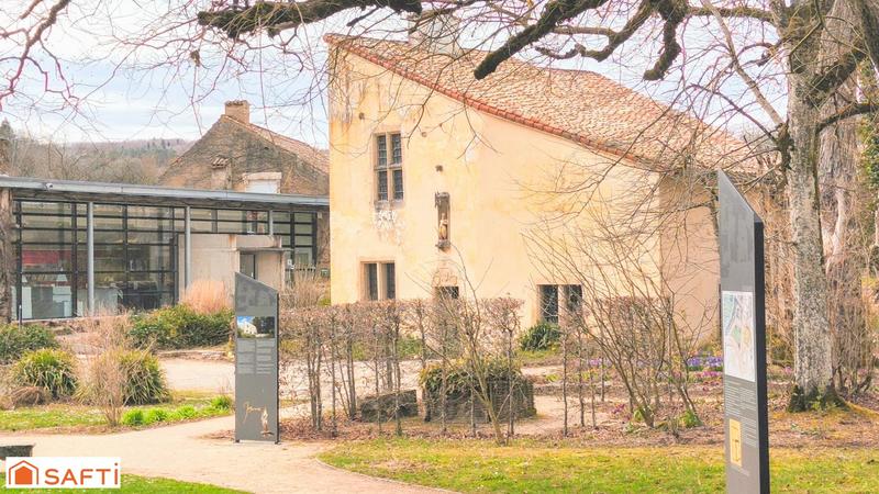 Local commercial - 380 m² - 9 pièces