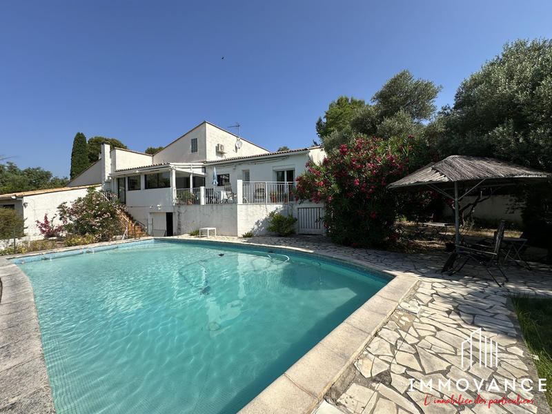 Maison - 189 m² - 5 pièces