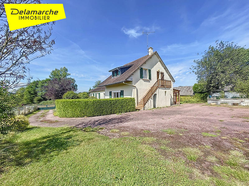 Maison - 204 m² - 8 pièces