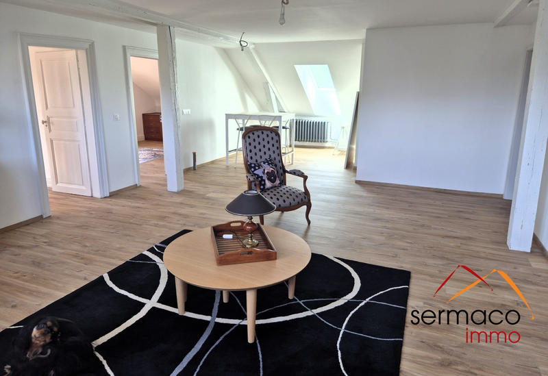 Maison - 334 m² - 14 pièces