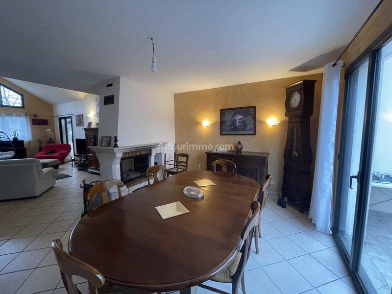 Maison - 168 m² - 7 pièces