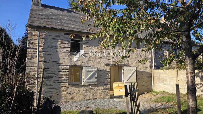 Maison en pierre - 76 m² - 3 pièces