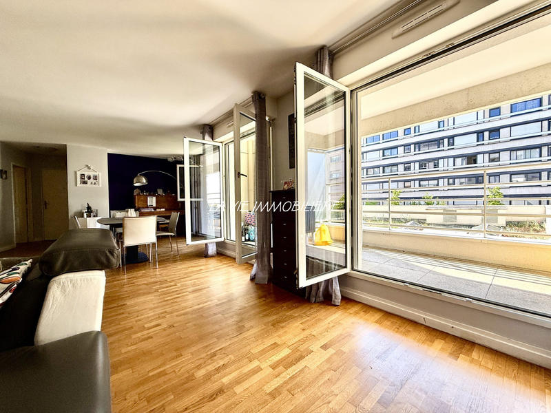 Appartement - 140 m² - 6 pièces