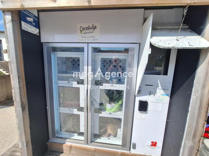 Fonds de commerce - Magasins - 200 m²