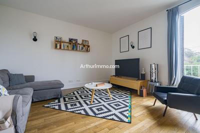 Appartement - 84 m² - 4 pièces