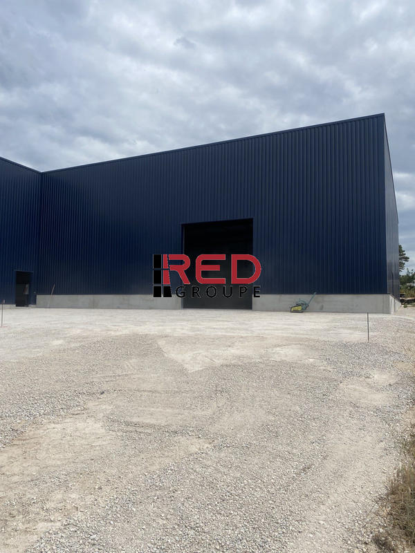 Entrepôt - 260 m²