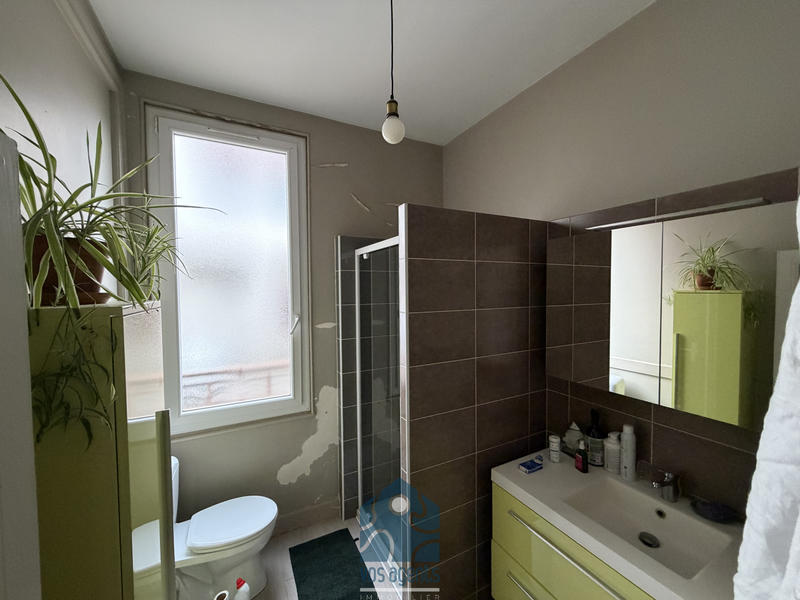 Maison - 153 m² - 8 pièces