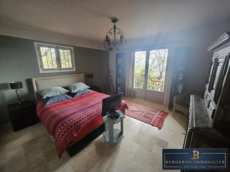 Villa - 170 m² - 5 pièces