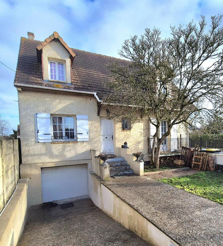 Maison - 114 m² - 6 pièces