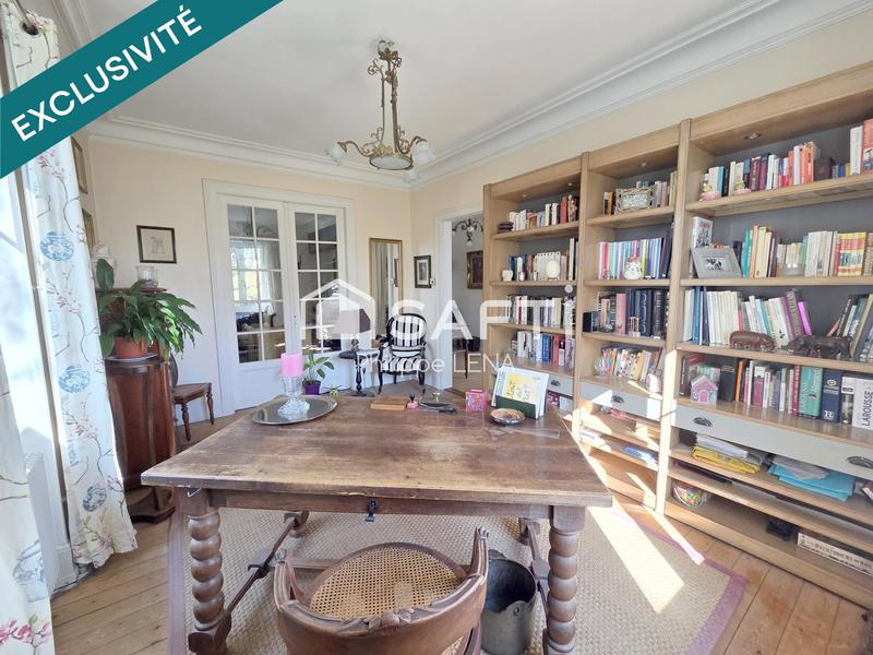 Villa - 194 m² - 8 pièces