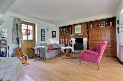 Maison - 131 m² - 7 pièces