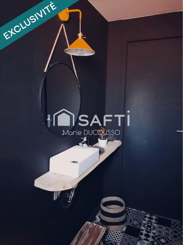 Maison - 140 m² - 5 pièces