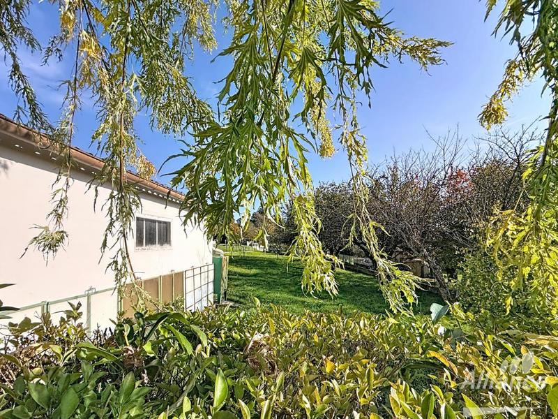 Maison - 113 m² - 6 pièces