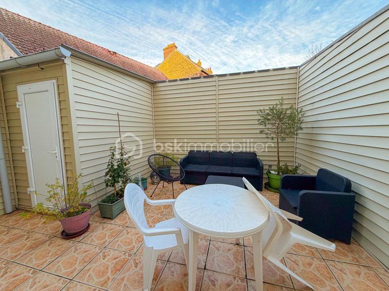 Maison - 90 m² - 4 pièces