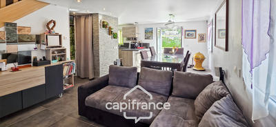 Maison - 90 m² - 4 pièces