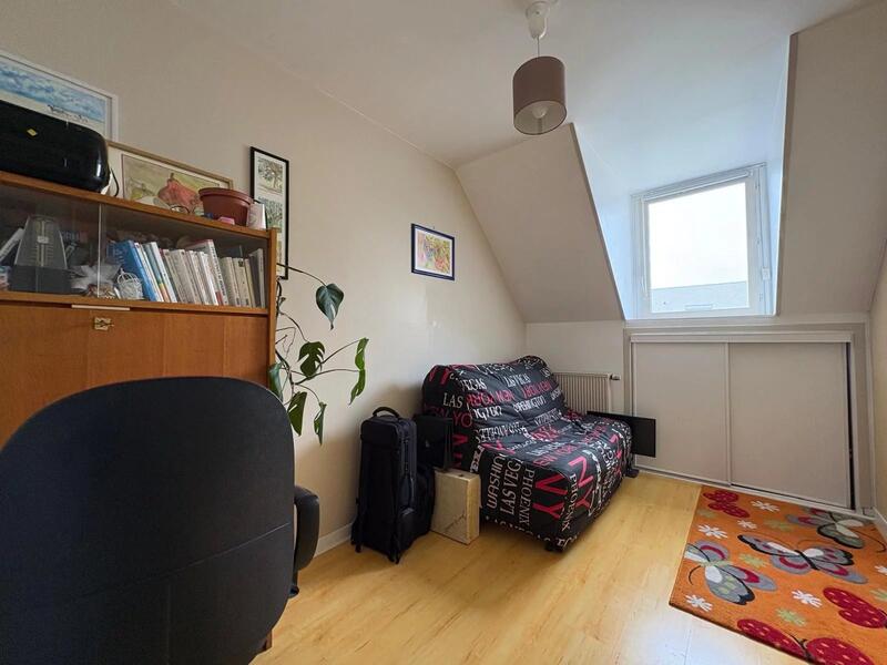 Maison - 87 m² - 5 pièces